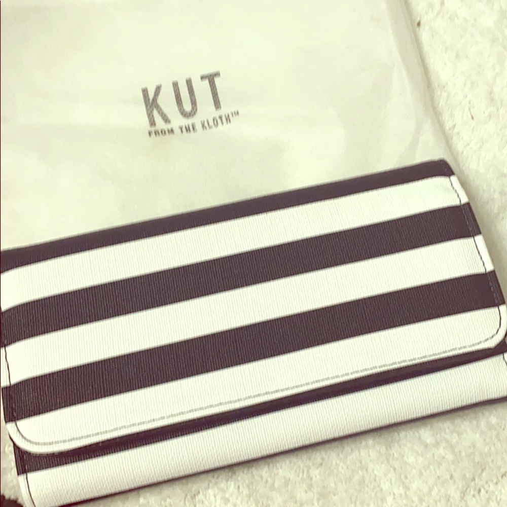 KUT brand wallet